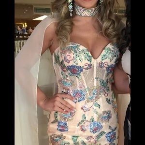 Strapless Vienna homecoming or fun fashion