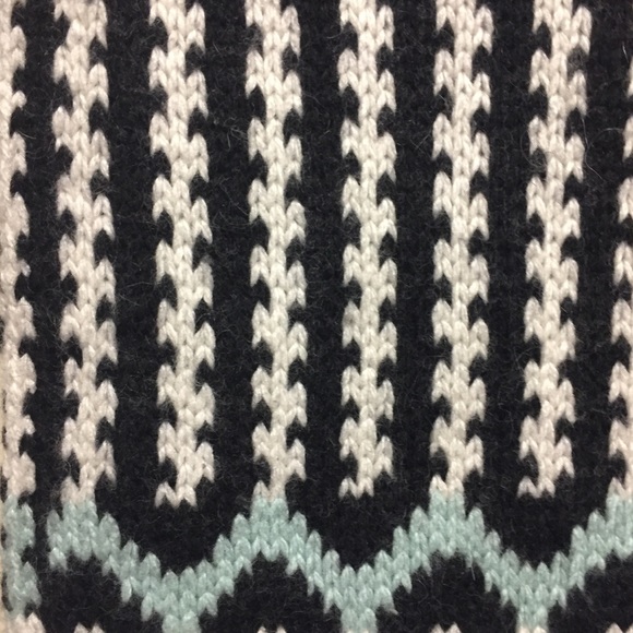 J Crew Lambswool zigzag stripe scarf - Picture 7 of 7