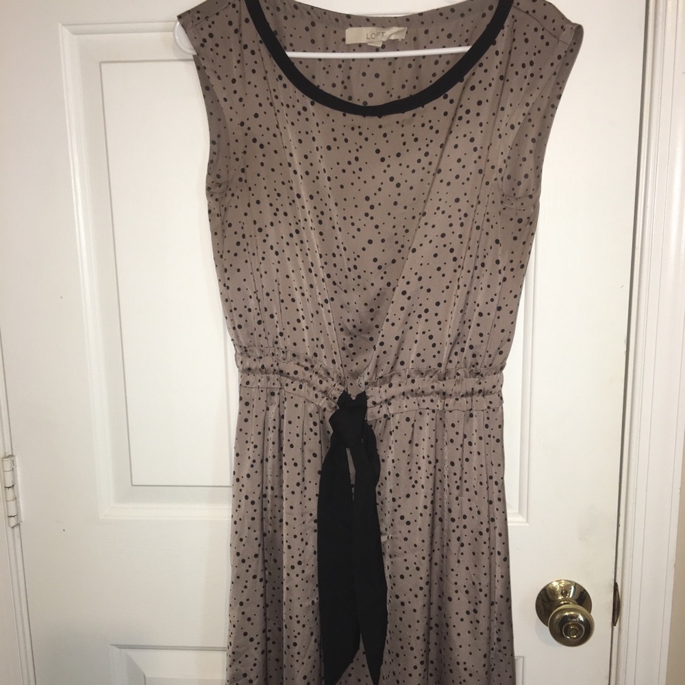 Beige polka a dotted Loft dress
