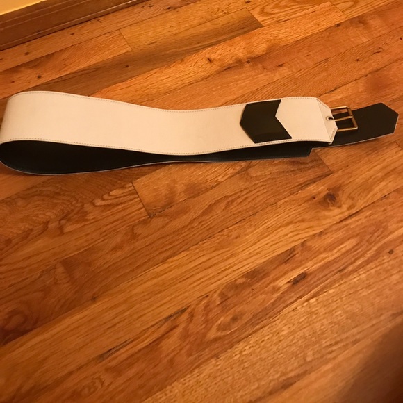 NWT YSL leather belt main image 4