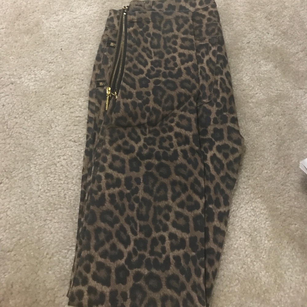 Leopard print MK jeans with gold detail