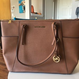 Michael Kors tote