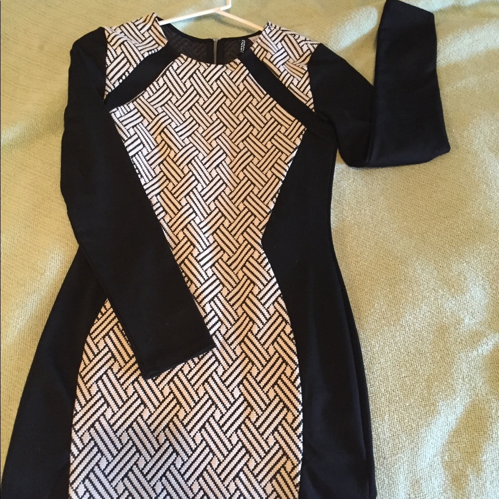 H&M long-sleeve black and white dress. Worn once!