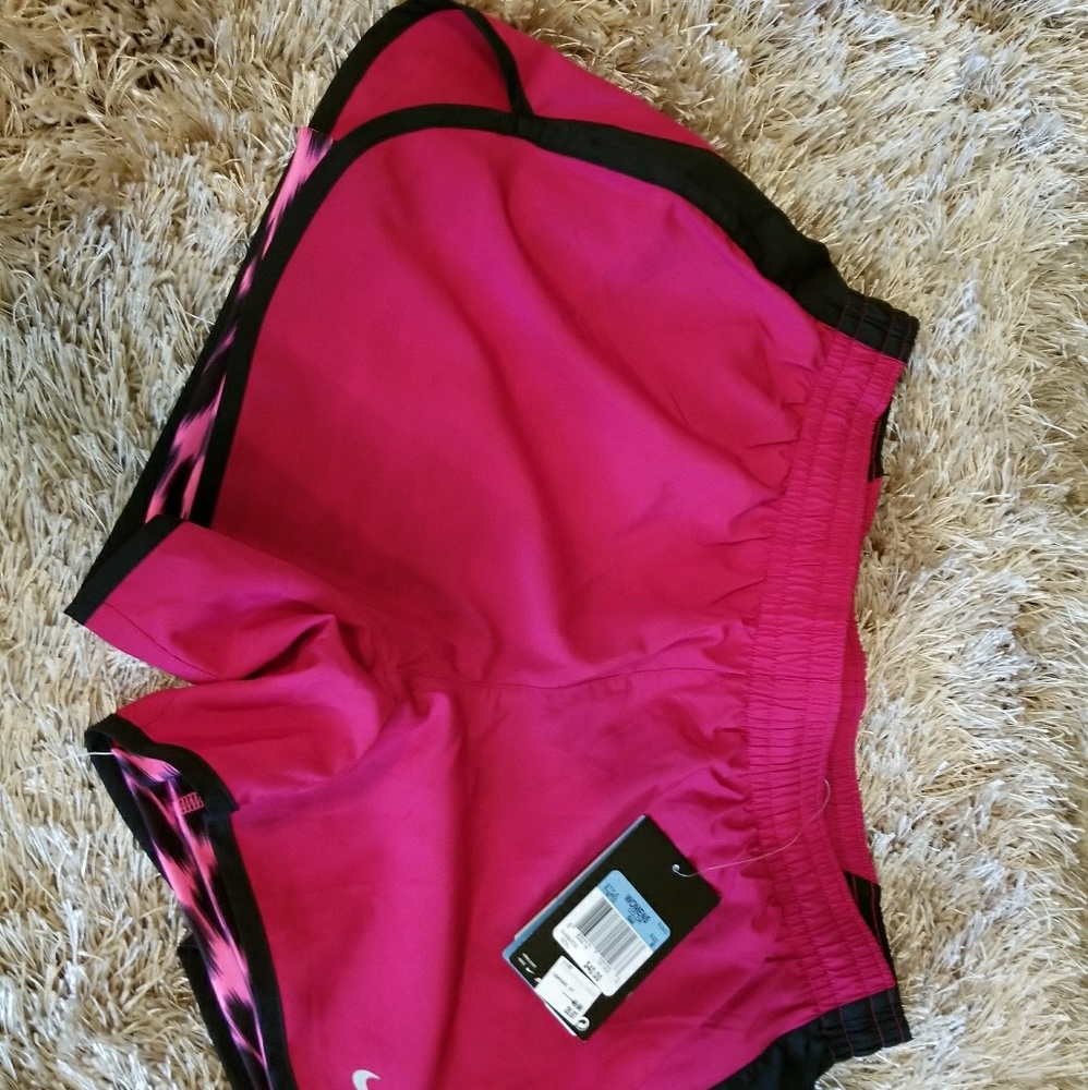 AUTHENTIC  Nike shorts