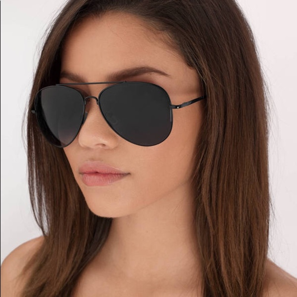 Black aviators