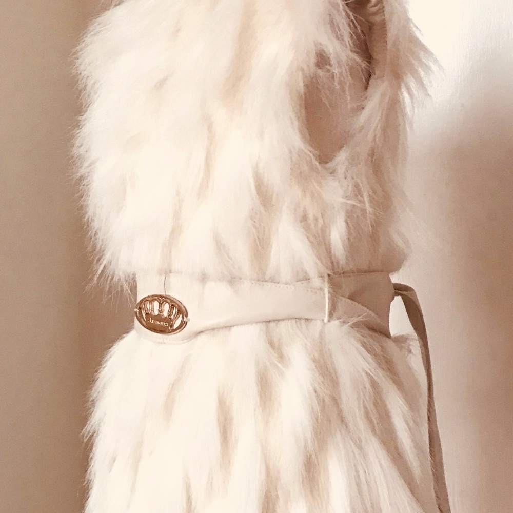 Vest - Picture 4 of 4