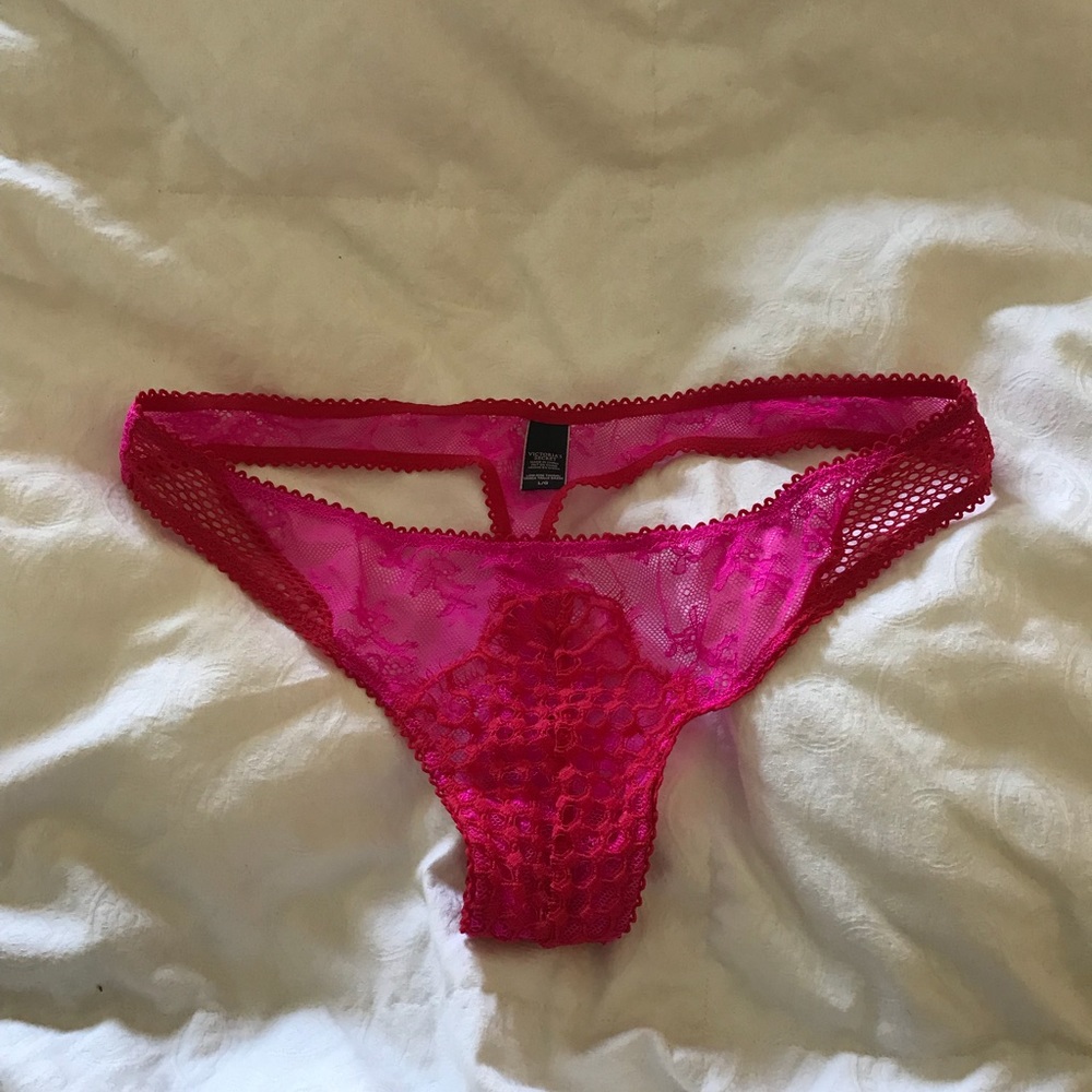 💋Victoria’s Secret Lace Thong Lg