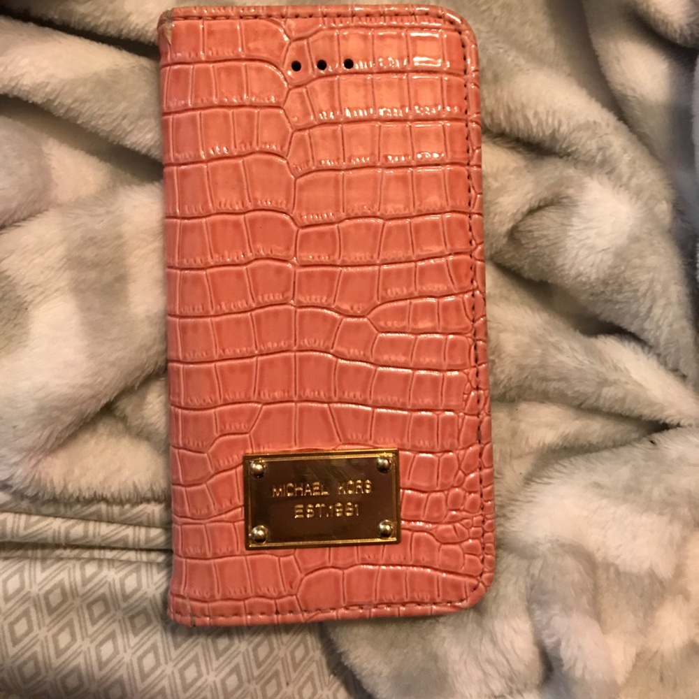 Michael Khors Pink IPhone 7 Case/Wallet