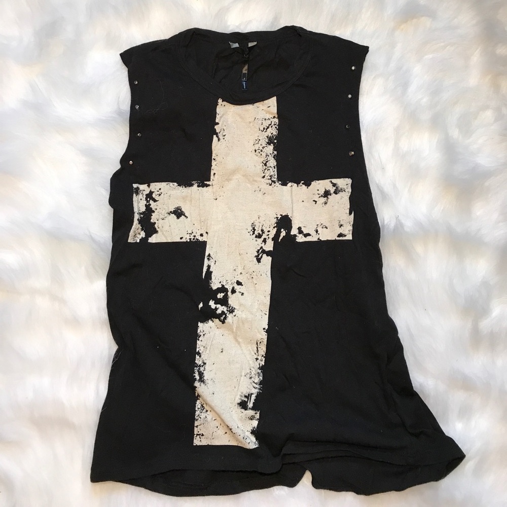 Nollie cross tank top with studs