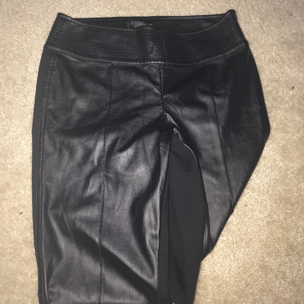 Black legging from Marciano with side zip detail
