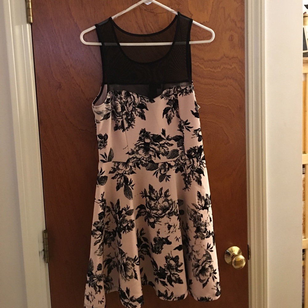 Dress with flowers