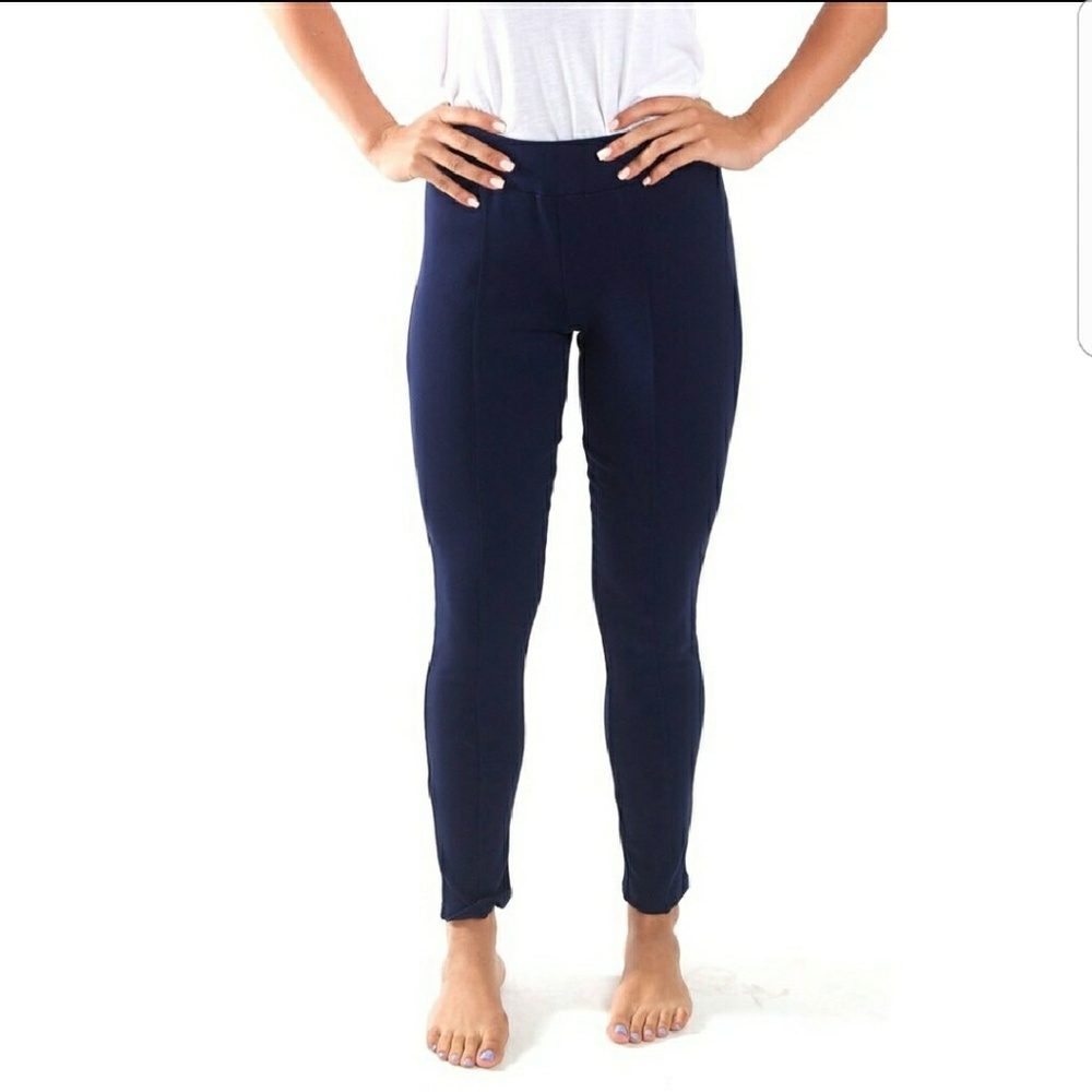 💜Navy streamline leggings