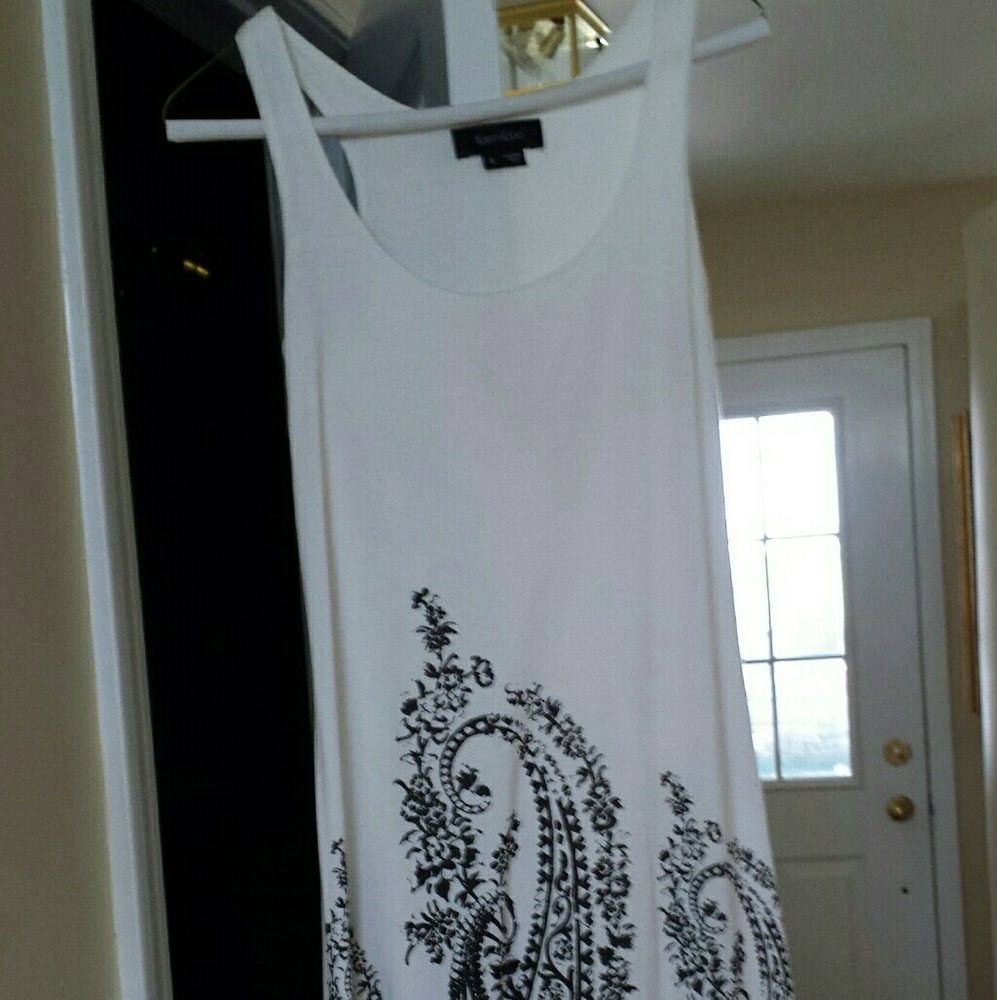 Karen Kane dress  size S