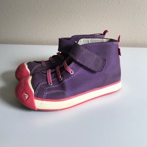 Girls Keen shoes, size 13