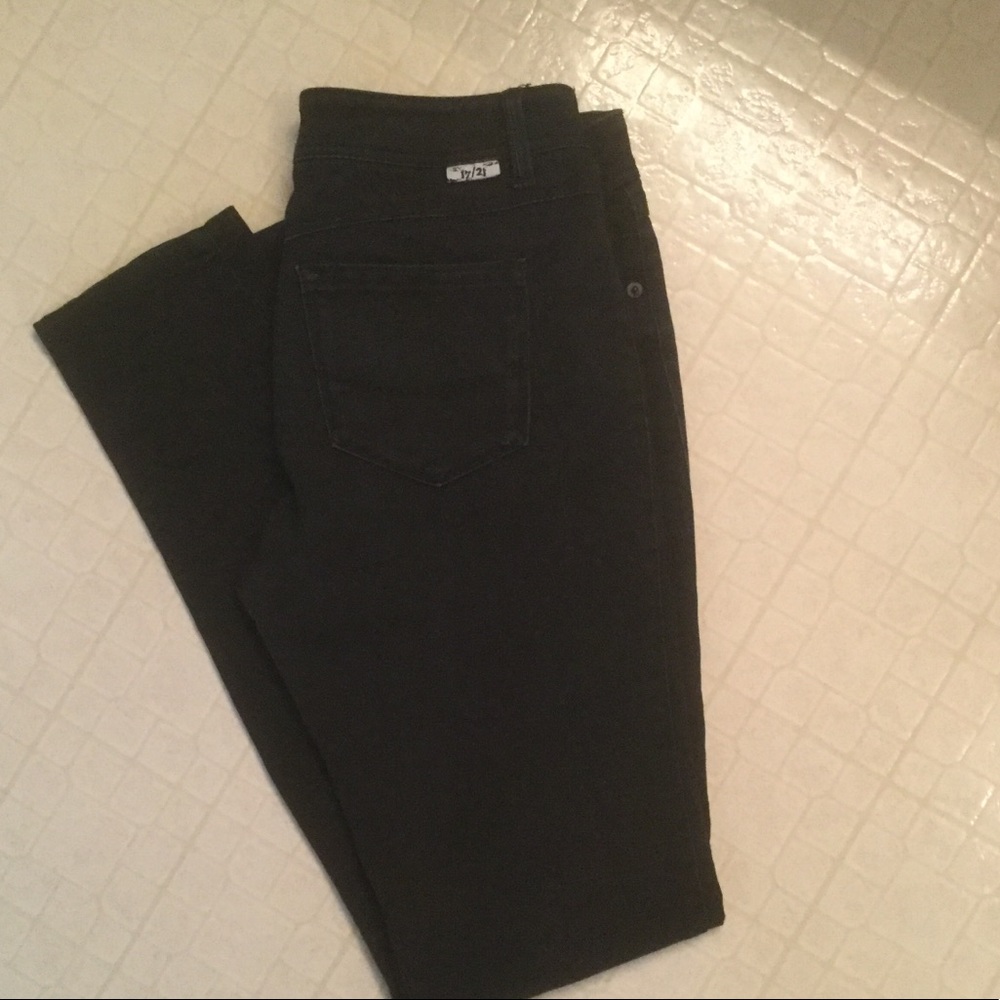 FINAL MARKDOWN Black Skinny Jeans