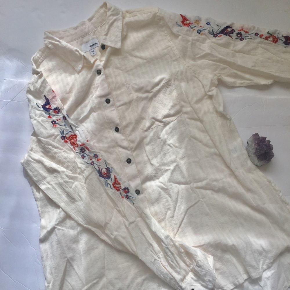 Embroidered romantic button up high low top boho