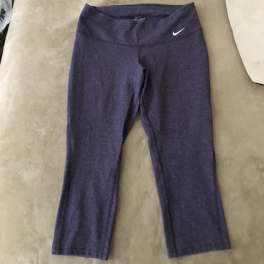 Dry fit crop leggings