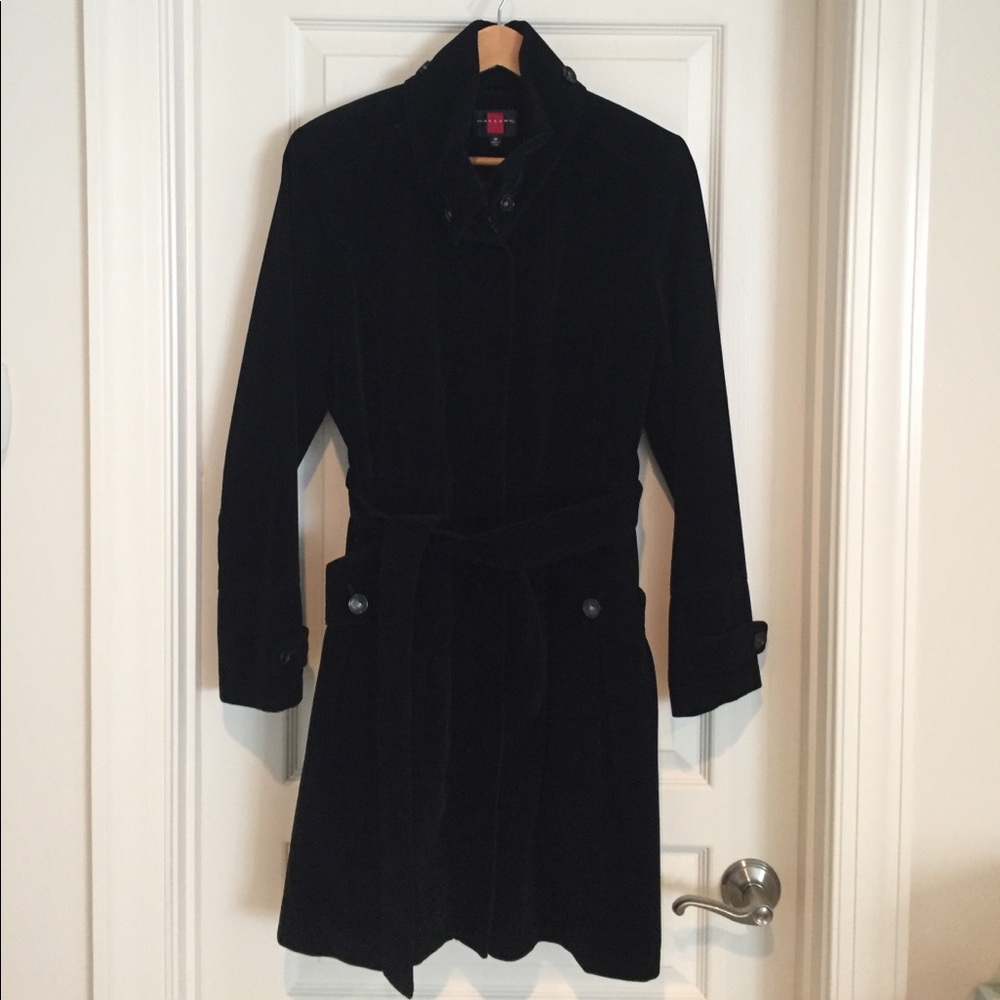 Black coat
