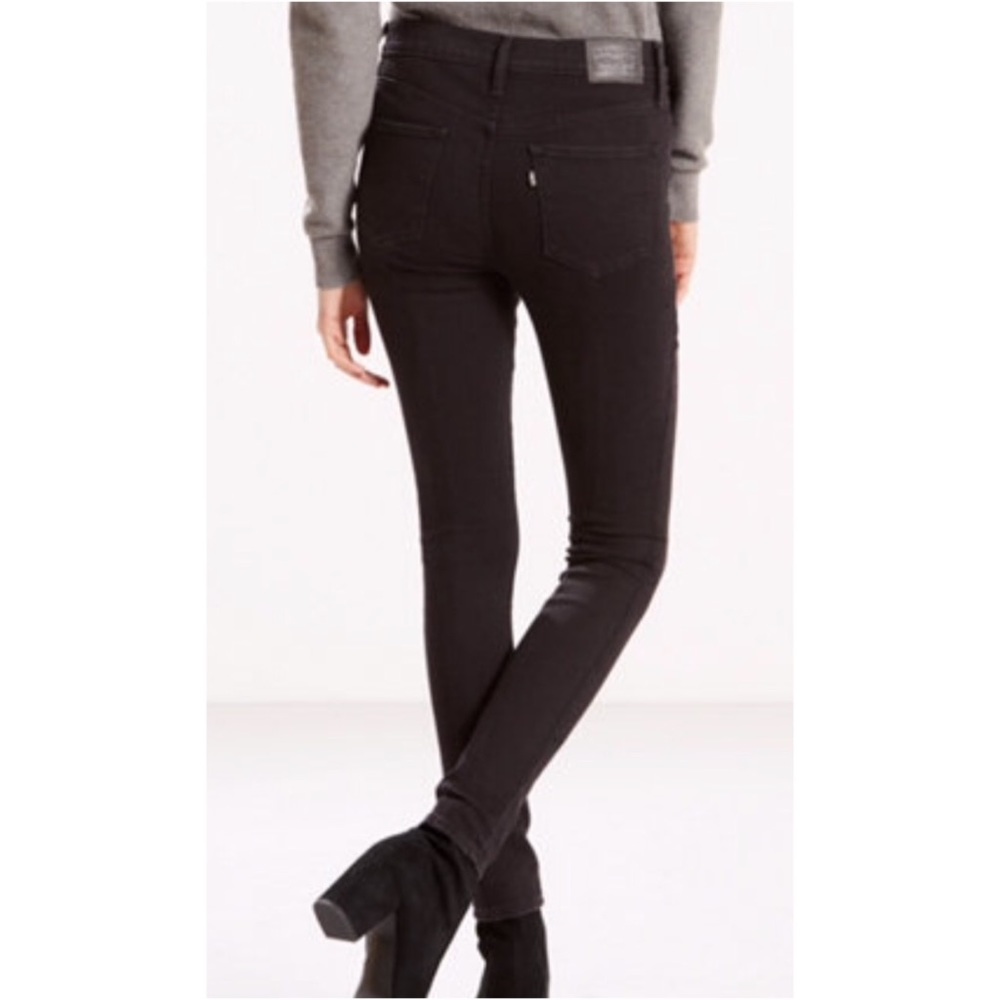 Levi's 311 Shaping Skinny