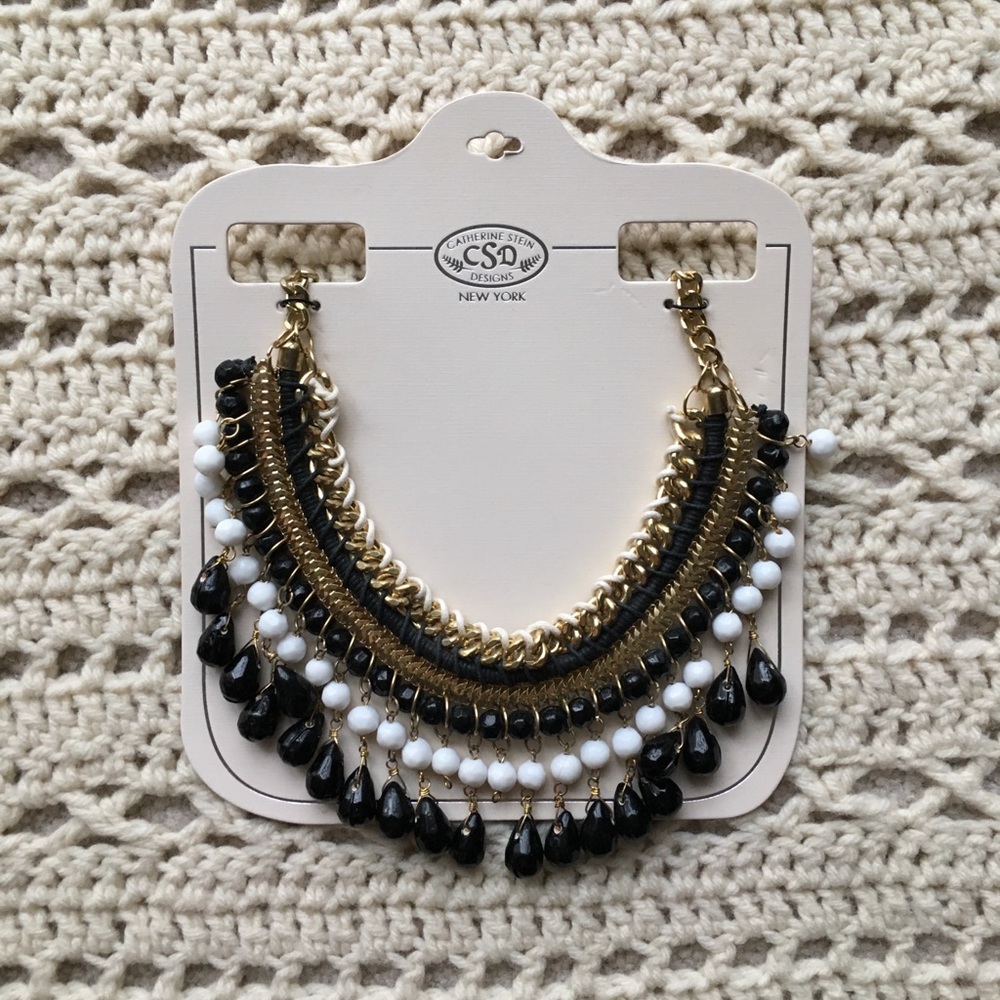 💍 Black & White Beaded Statement Necklace 💍