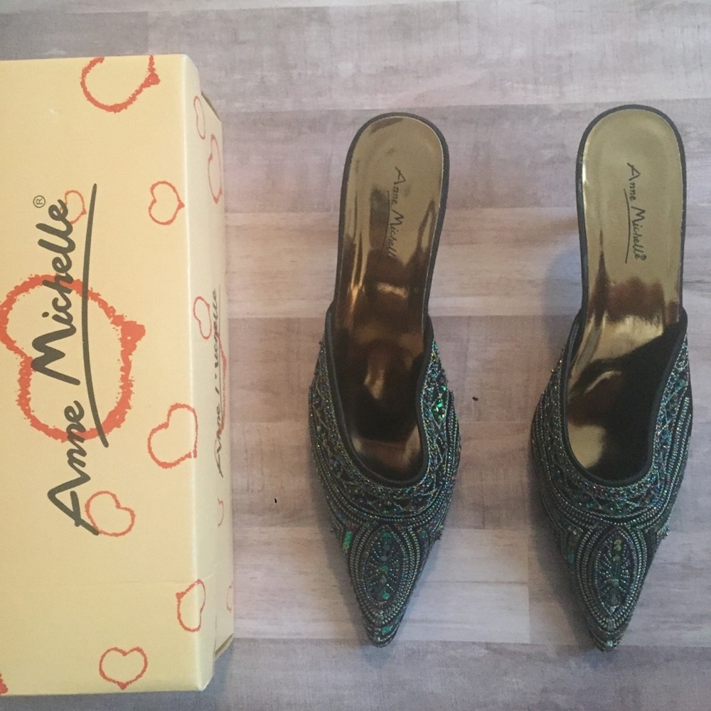 Anne Michelle shoes, size 10