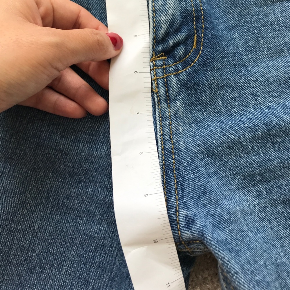 SOLD! High rise cropped jeans - Picture 6 of 8