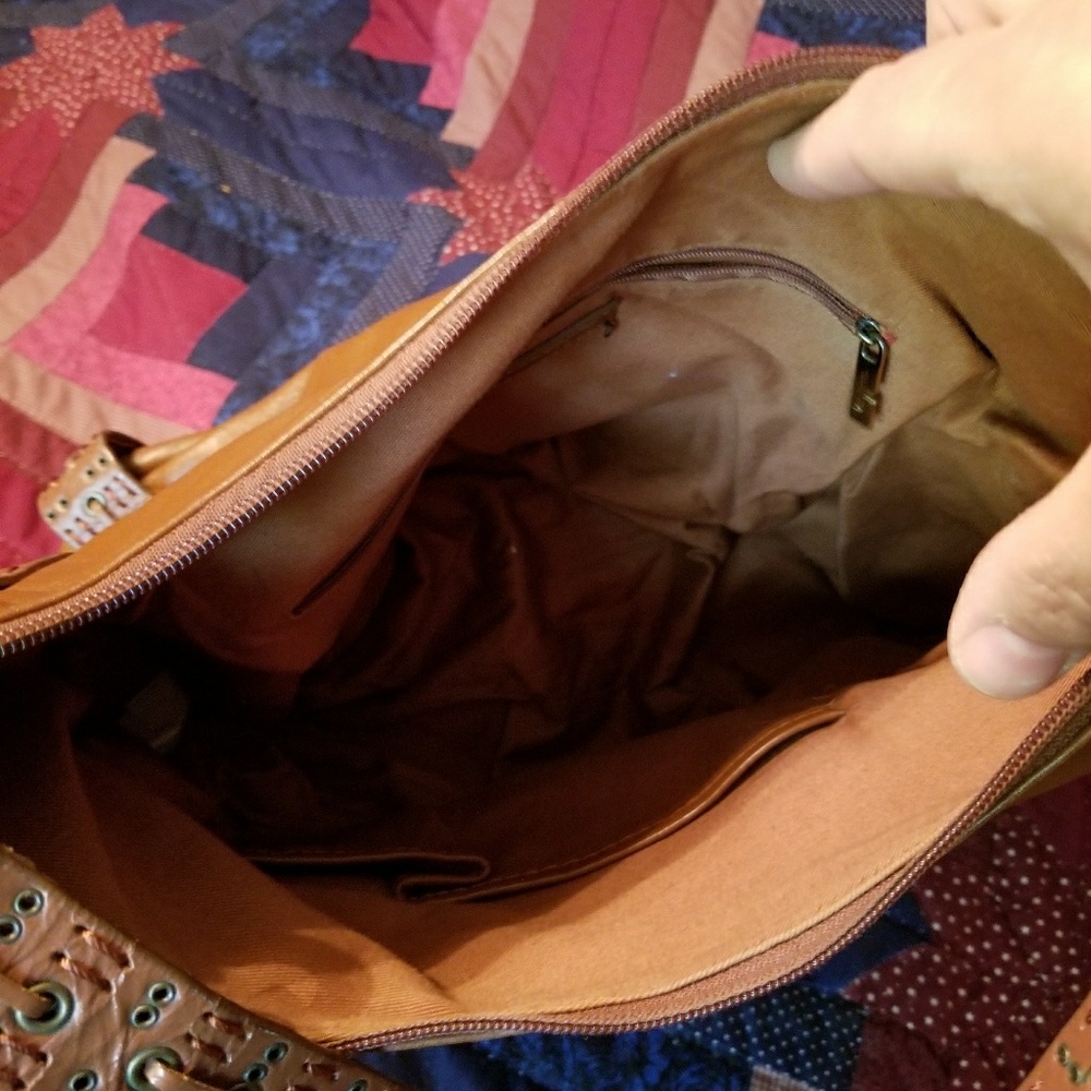 Purse - Picture 2 of 2