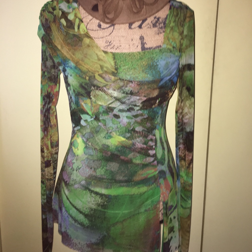 Beautiful Ellen Kattan Blouse