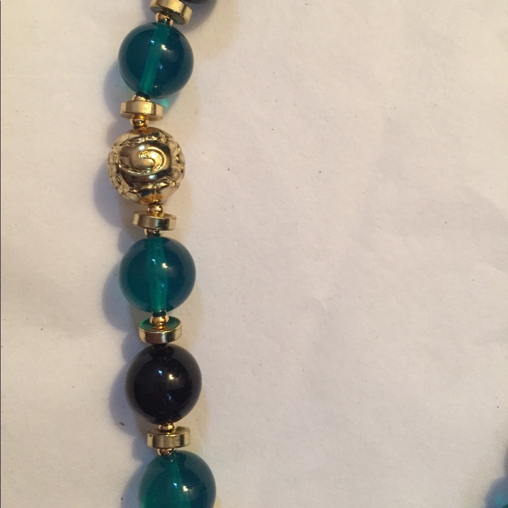 Necklace - Picture 2 of 4