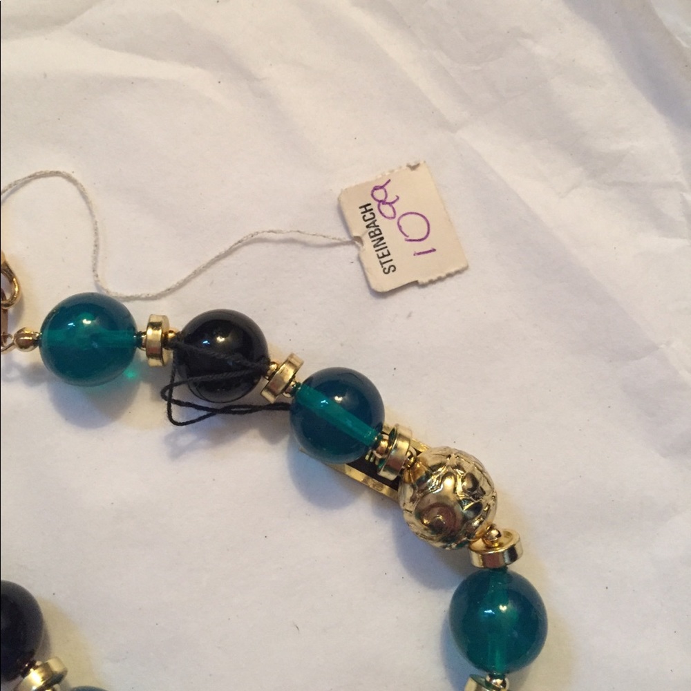 Necklace - Picture 3 of 4