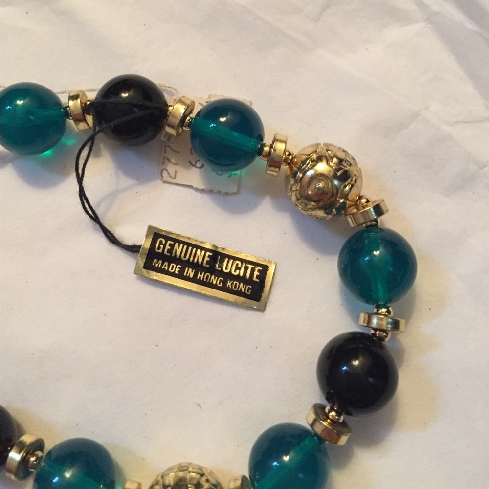Necklace - Picture 4 of 4