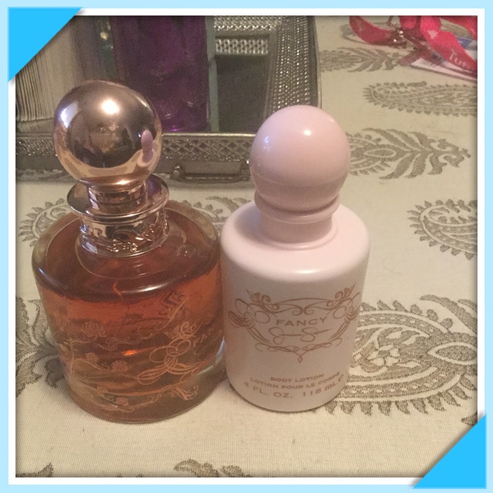 Jessica Simpson Fancy