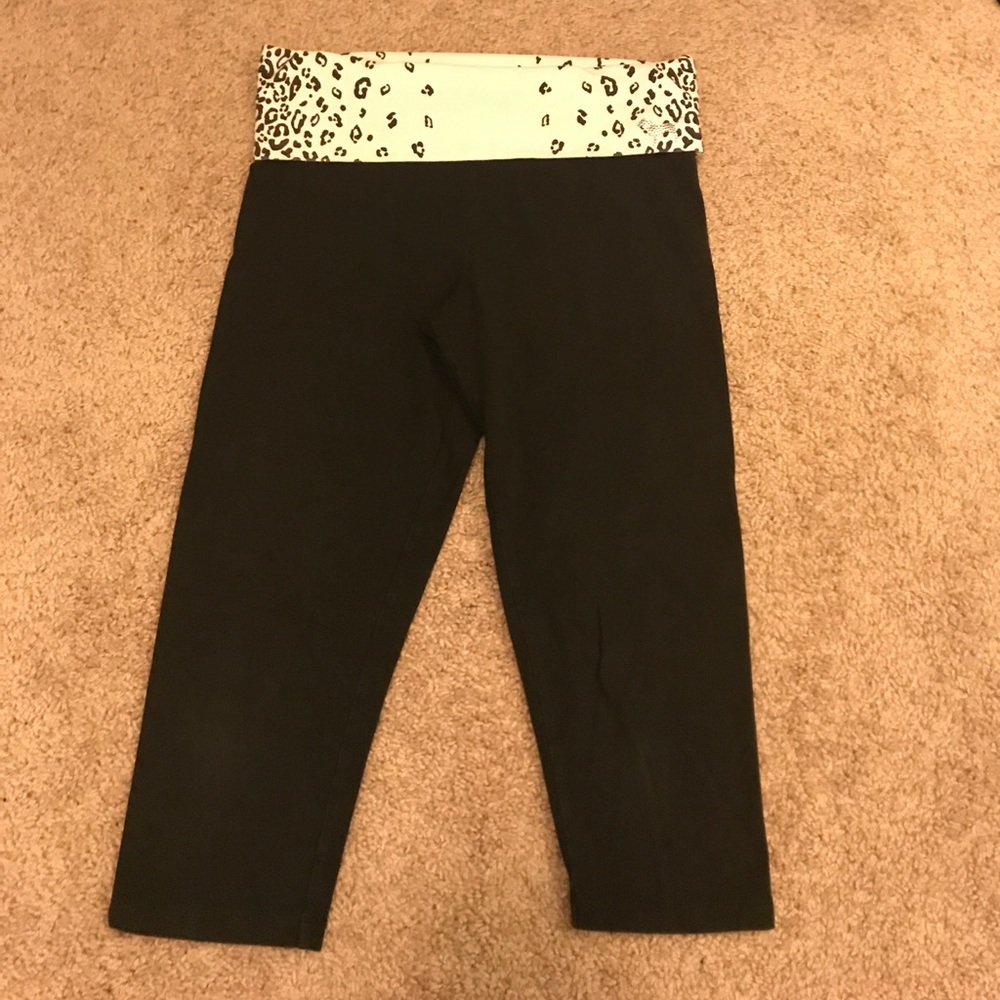 VS fold over yoga capris