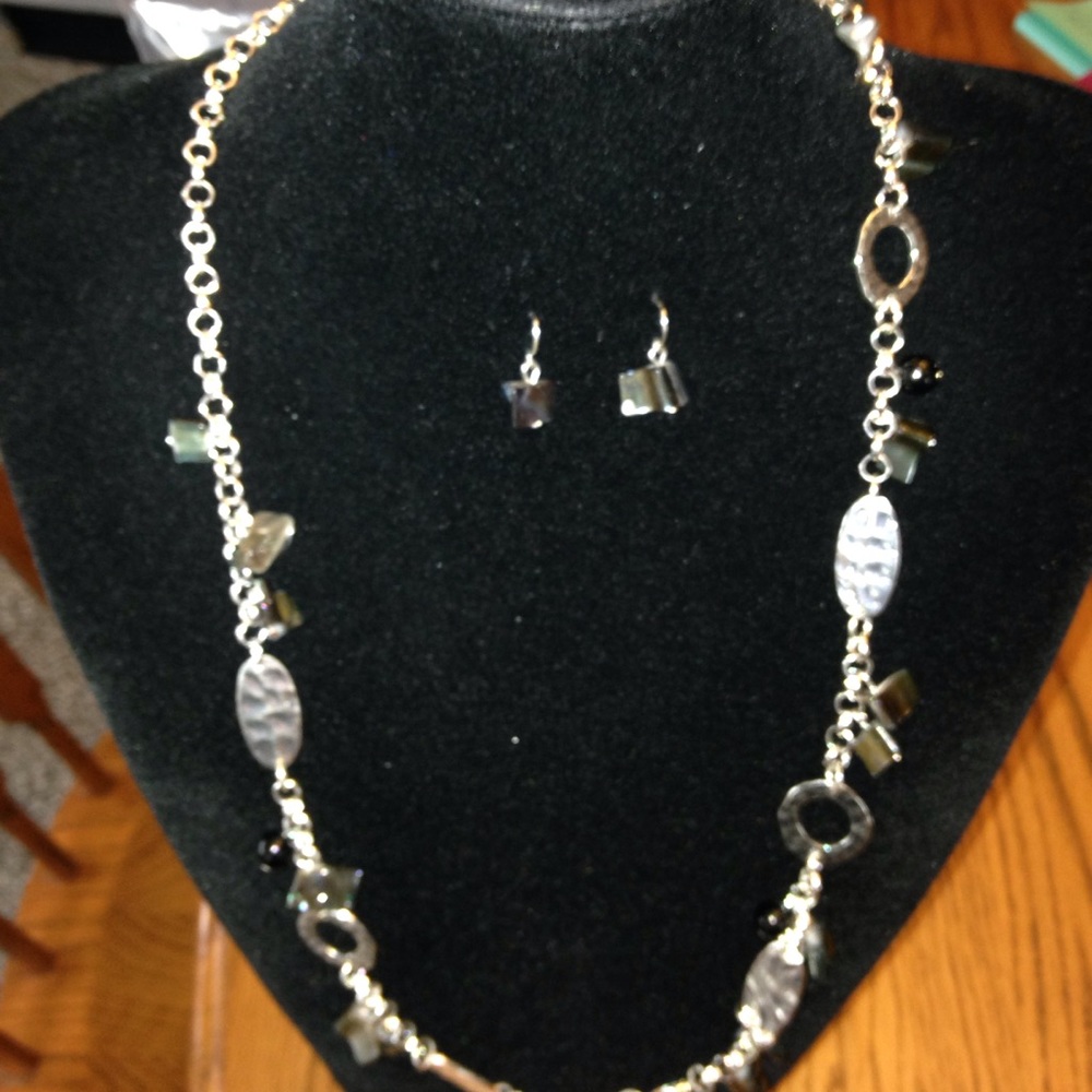 Necklace and Earrings Set