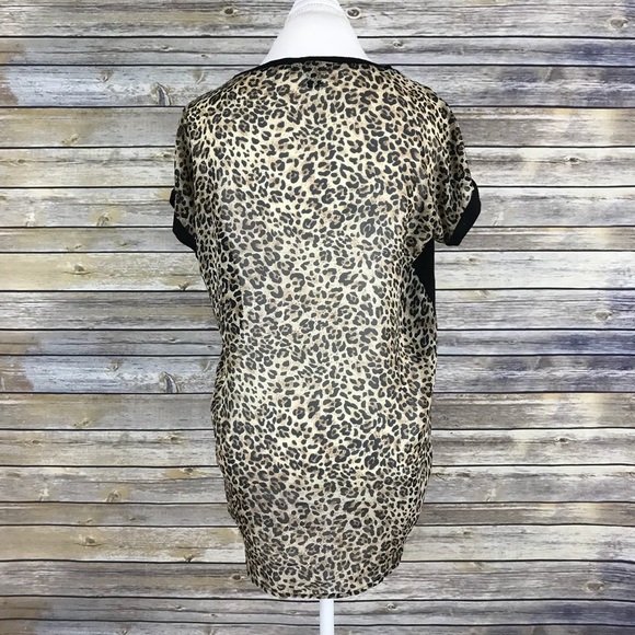 Forever 21 High Low Black Cheetah Print Top Small - Picture 6 of 8
