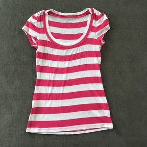Pink and white striped t-short