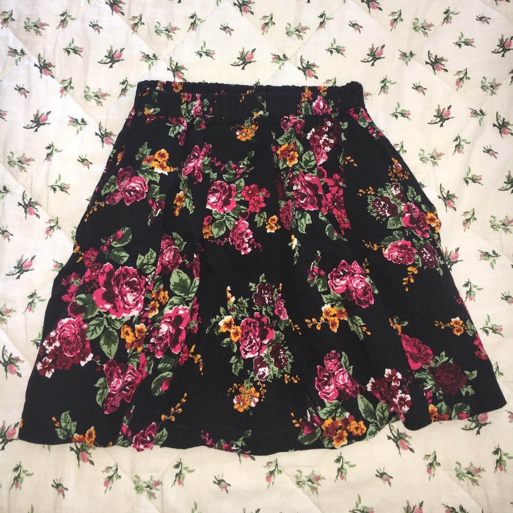 Kira Floral Skirt