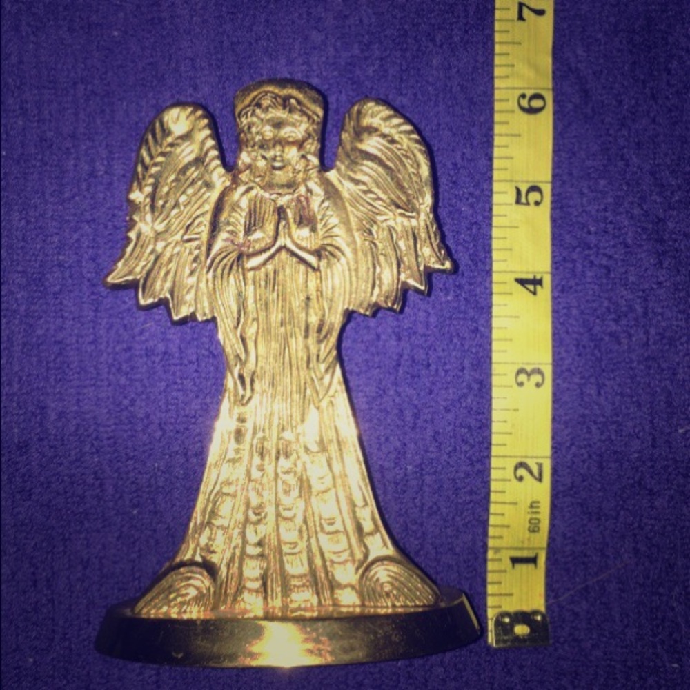 🔥FINAL SALE🔥 Angel Candlestick Holder