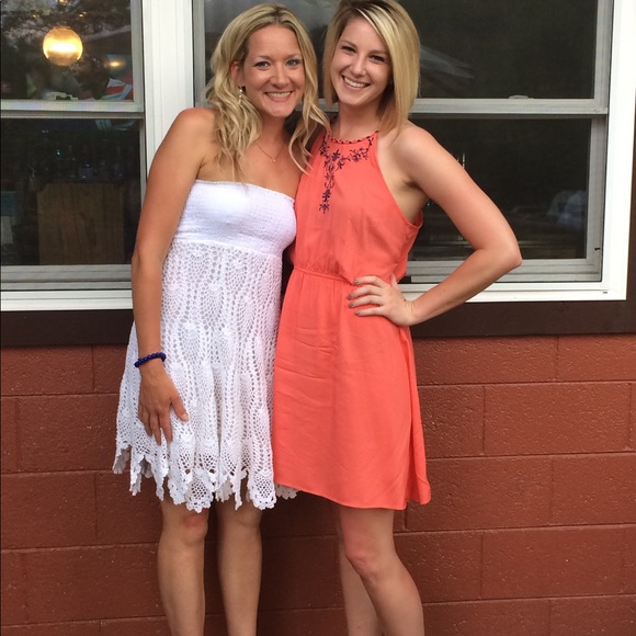 Coral Dress - Picture 3 of 3