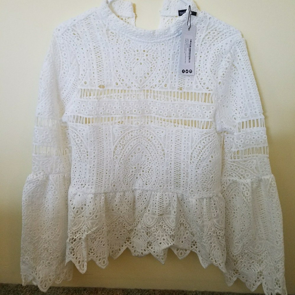 Boohoo lace peplum top