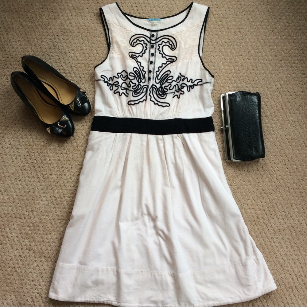 Leifnotes Open Air Theater Dress
