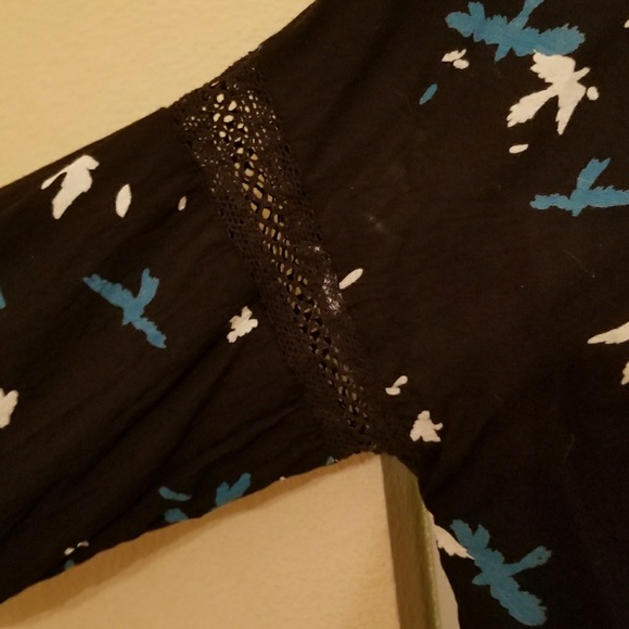 ROXY Top - Picture 3 of 6