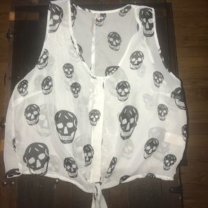 Skull crop tank
