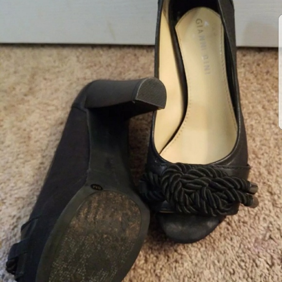GIANNI BINI LEATHER PEEP TOE PUMPS, 8 - Picture 4 of 4