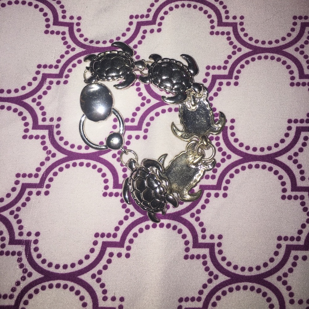 Sea turtle bracelet