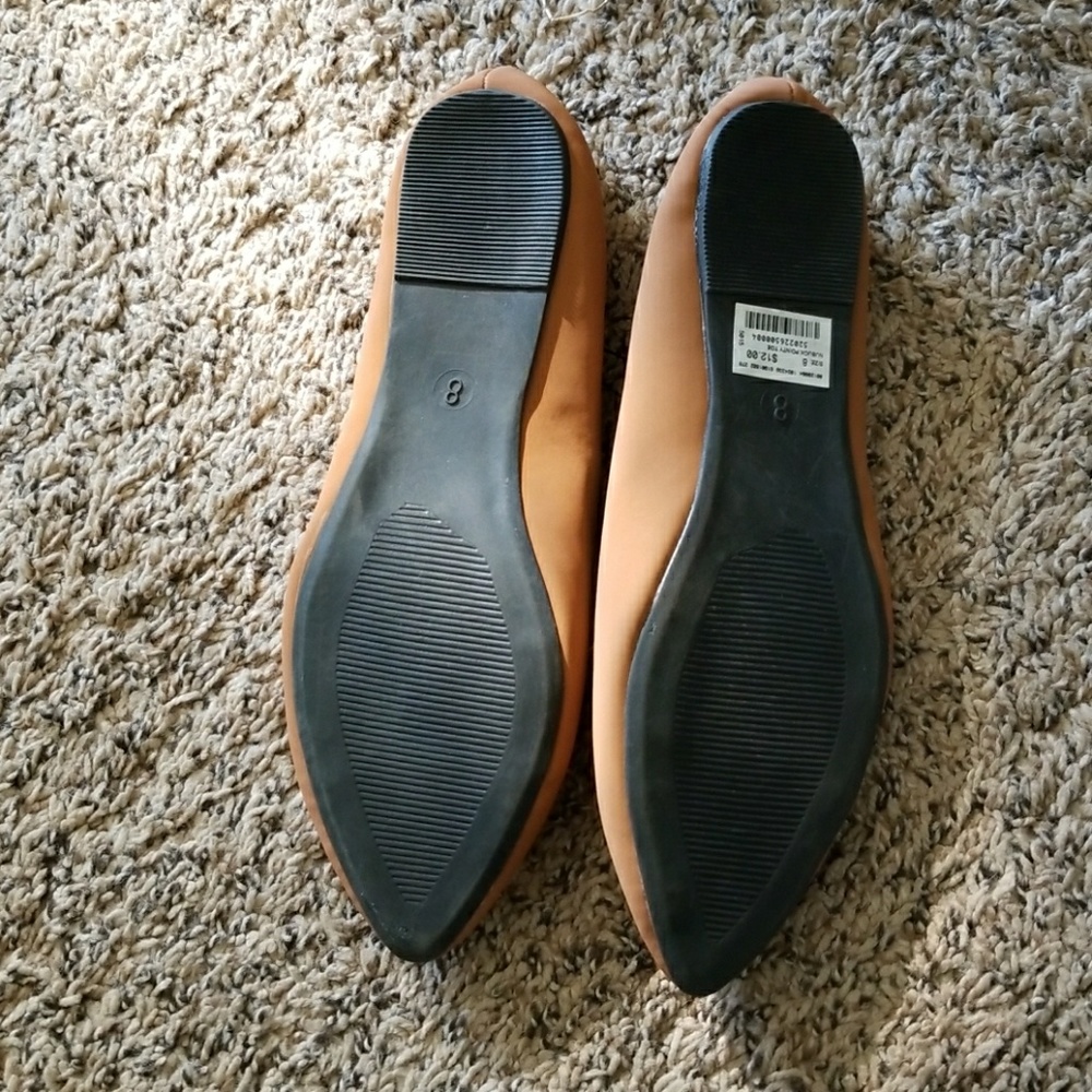 Flats - Picture 2 of 2
