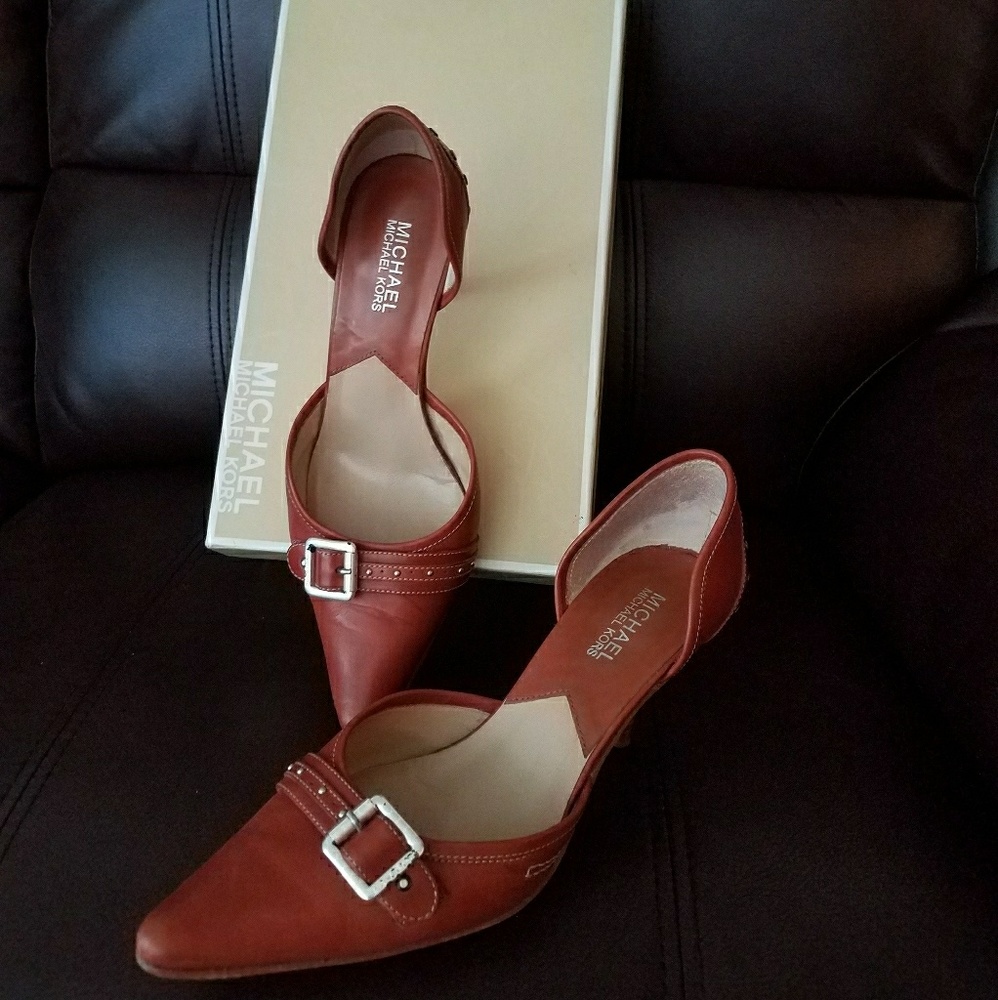 Michael Kors Pumps