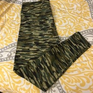Camo Leggings