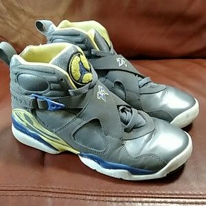 Nike Air Jordan 8 Laney Cool Grey Size 5Y