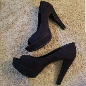 CANDIE'S BLACK SUEDE PEEP TOE PUMPS, 9.5